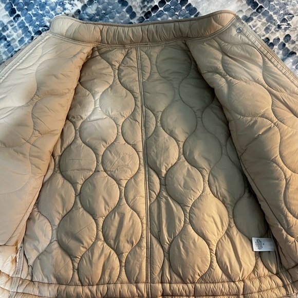 Khaki Quilted Women's Jacket - Picture 3 of 3